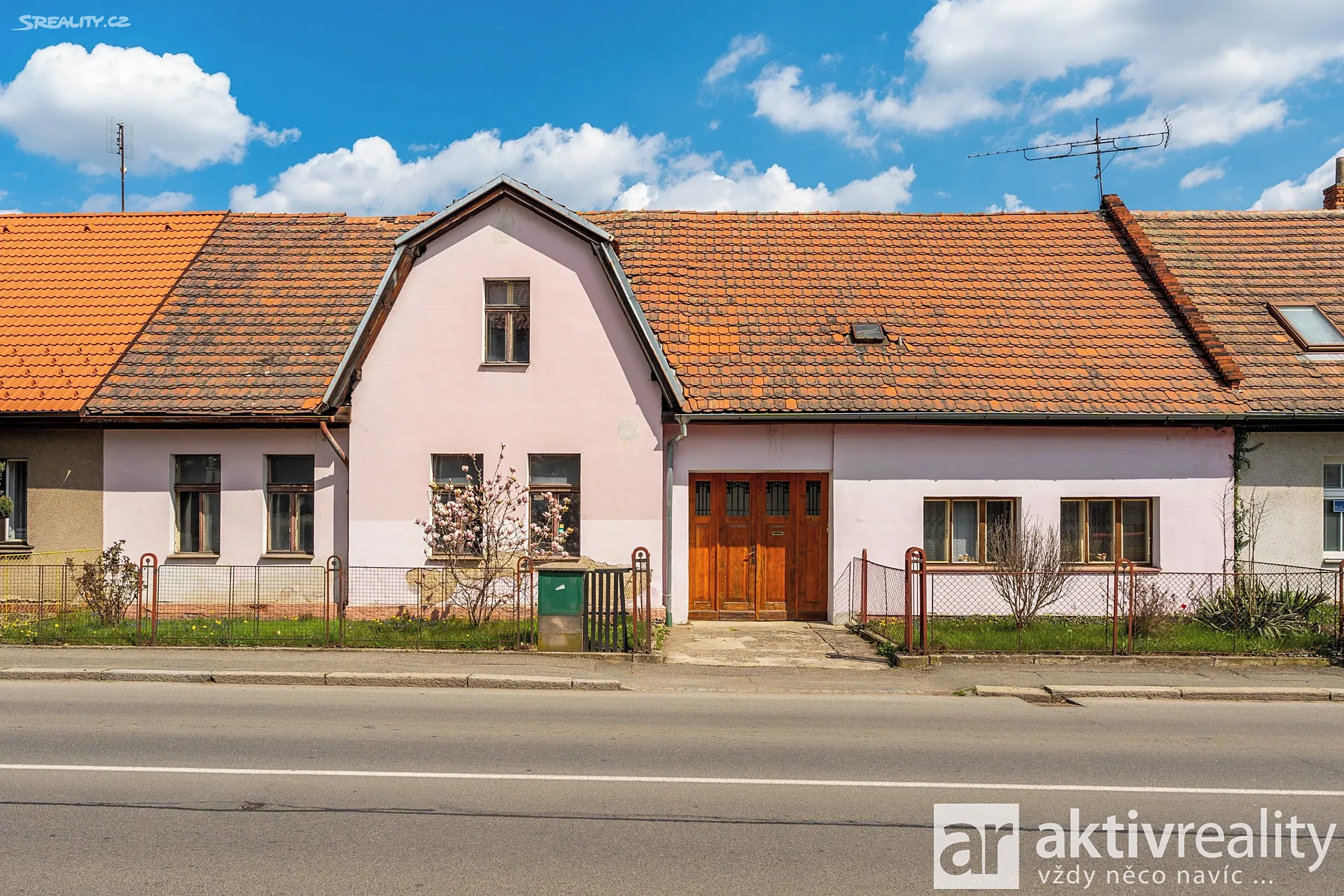 Bytový dům Ovčáry - 8 bytů